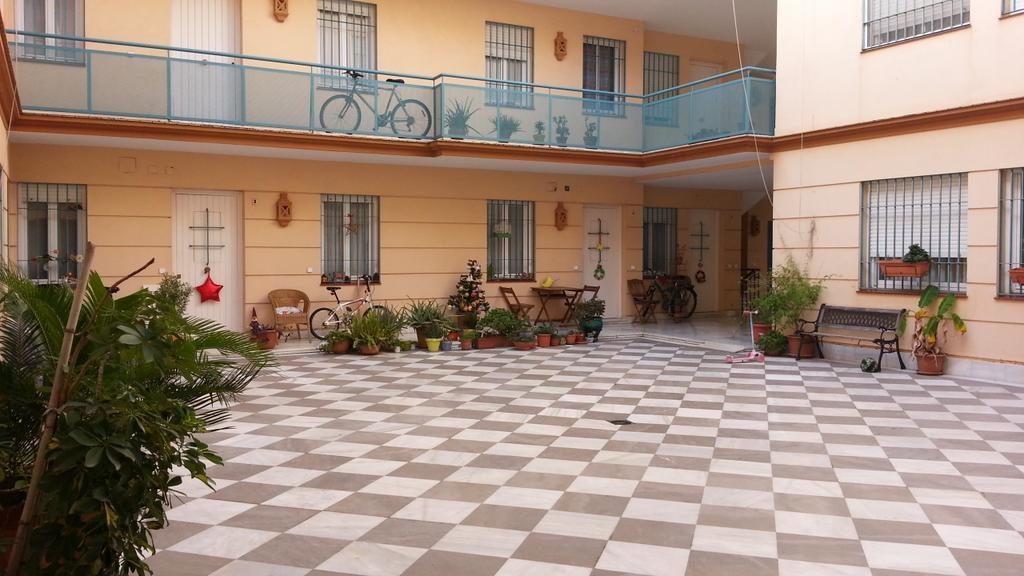 Ferienwohnung Duplex Donkey Parking Sevilla Exterior foto